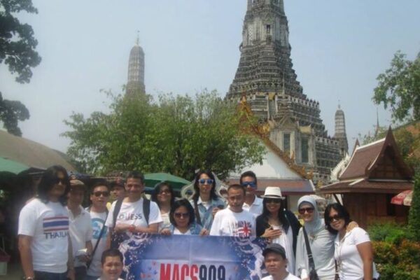 Bangkok - Bergayaturis (2) Bangkok - Bergayaturis (2)